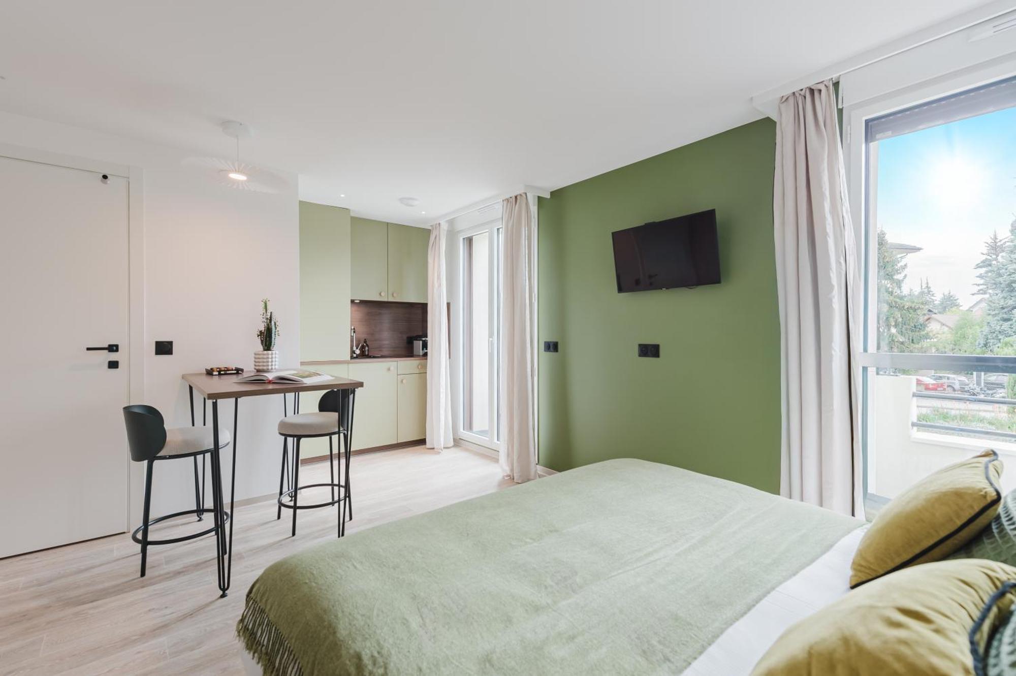 Appart Hotel Neostelia Анси Екстериор снимка