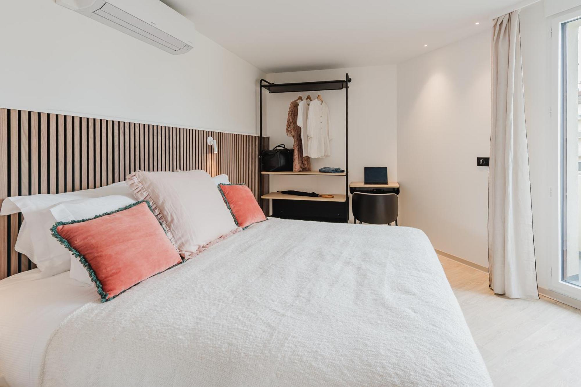 Appart Hotel Neostelia Анси Екстериор снимка